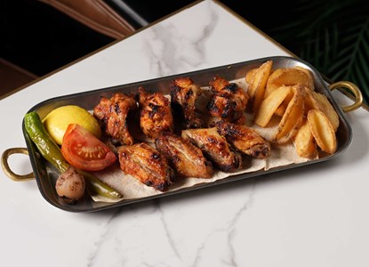 GRILLED CHICKEN WINGS