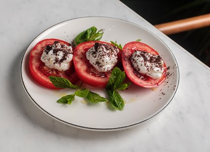 GARLIC TOMATO
