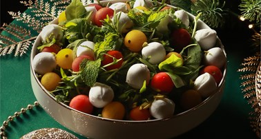 FROSTY CAPRESE SALAD (for 8)