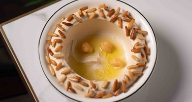HUMMUS WITH PINE NUTS