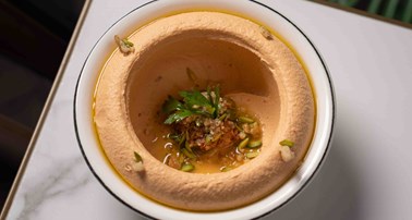 ROASTED RED PEPPER HUMMUS