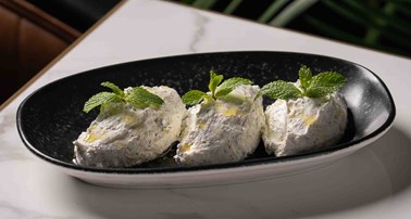 GARLIC LABNEH