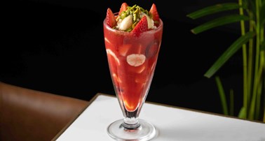 SLICED FRUIT COCKTAIL/STRAWBERRY