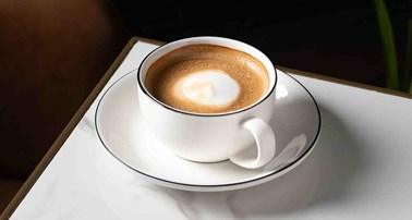 FLAT WHITE