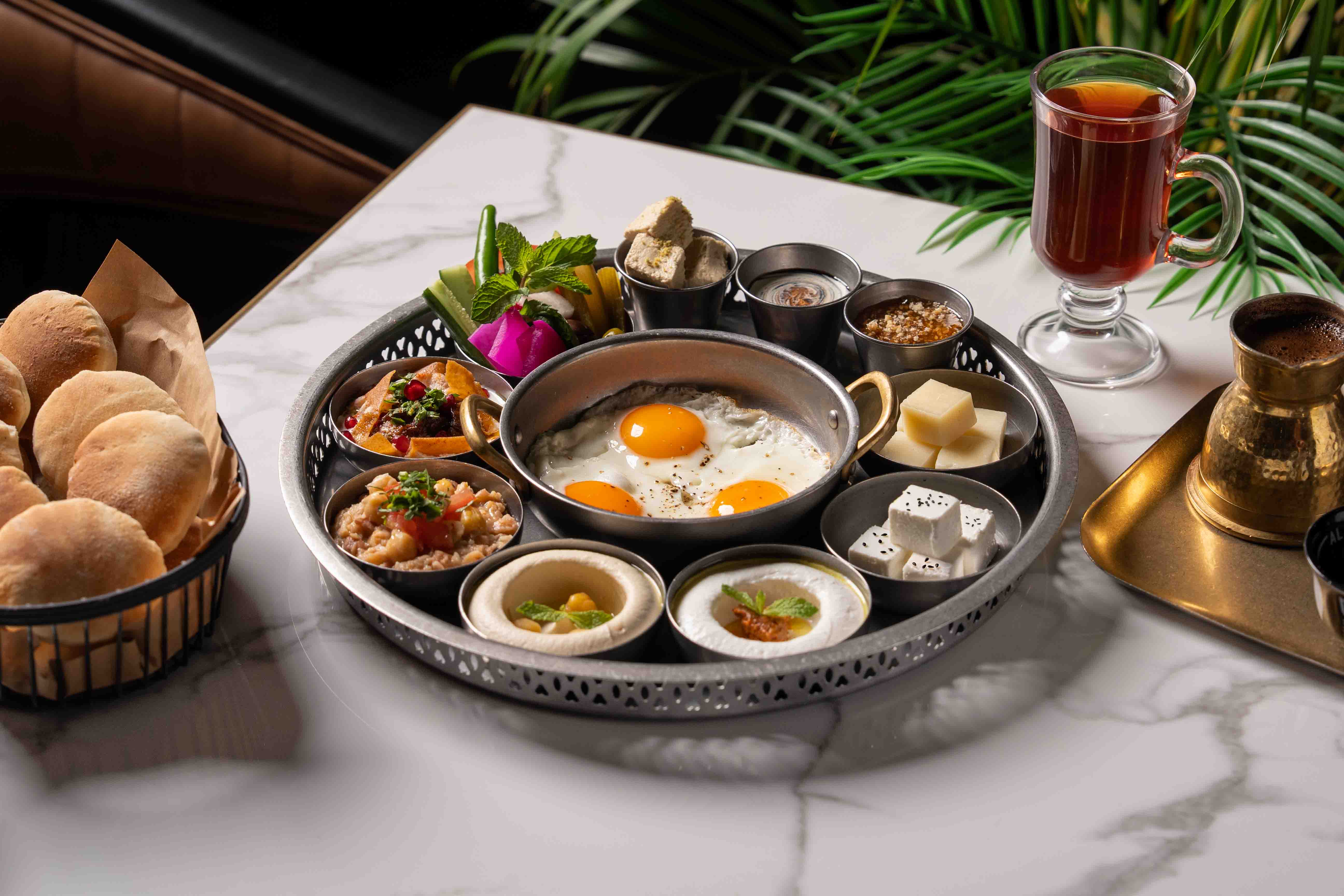 LEBANESE BREAKFAST PLATTER